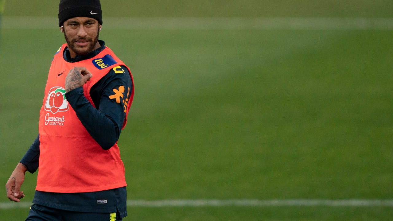 Neymar team denies seeking settlement meeting